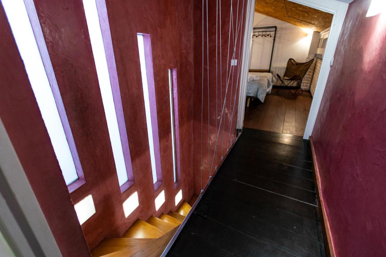 Apartamento 3 Dormitorios En Calle San Vicente. Sevilla Exteriör bild